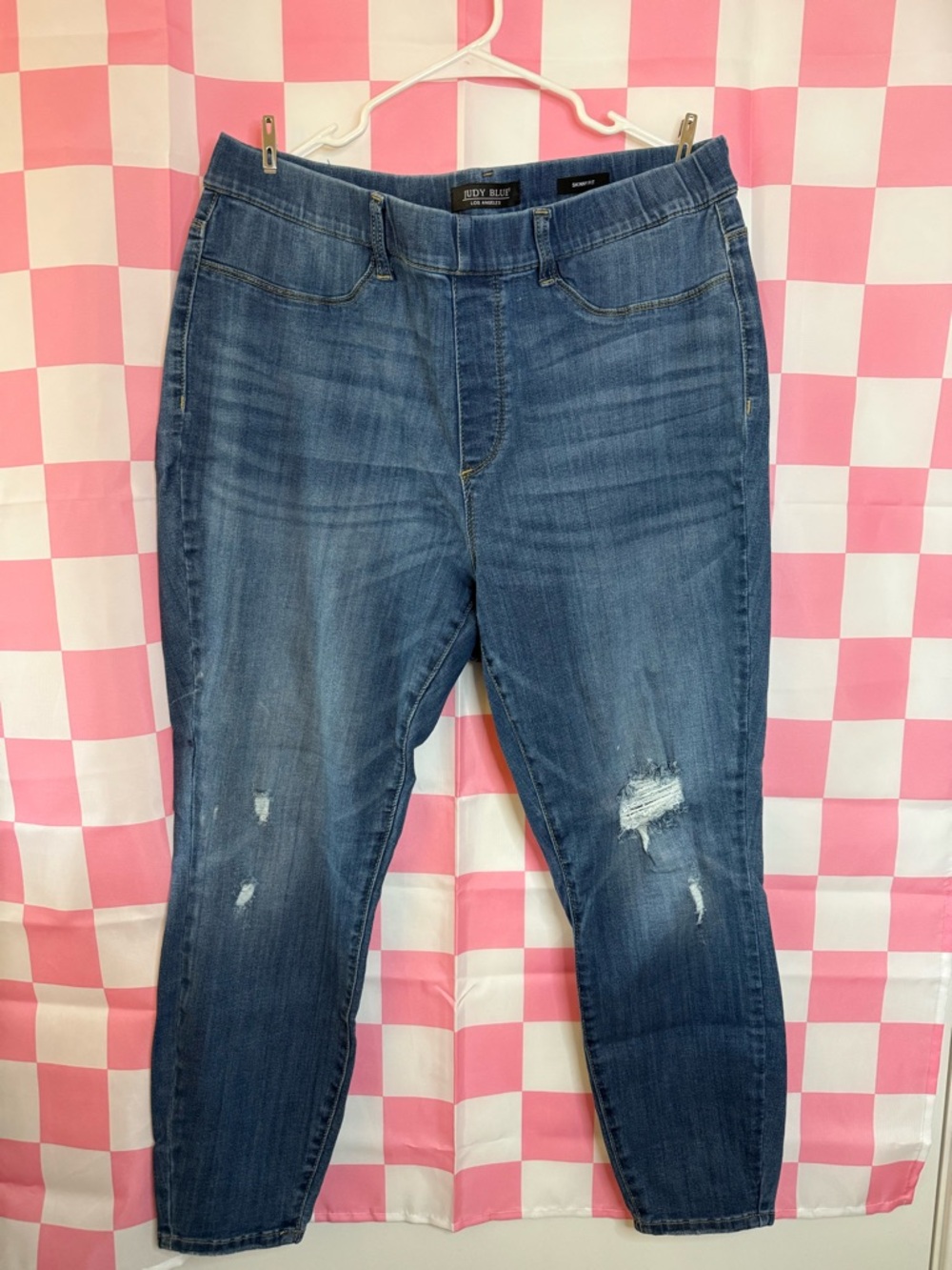 Judy Blue Medium Blue Skinny Jeans with Light Distressing